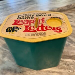 Leapin' Letters Game - Yellow and Green